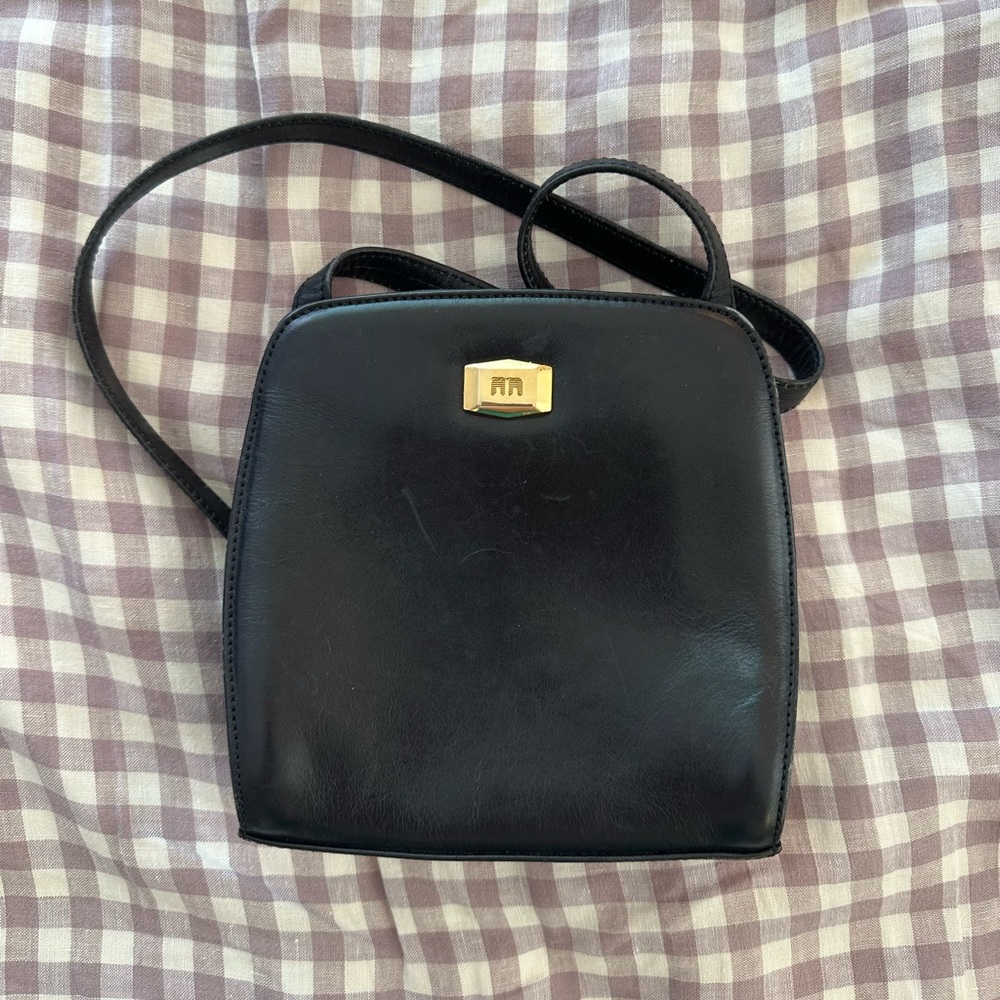 Elegant Black Crossbody Bag
